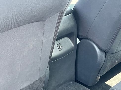 Used 2022 Nissan Sentra SV w/ All-Weather Package image 23