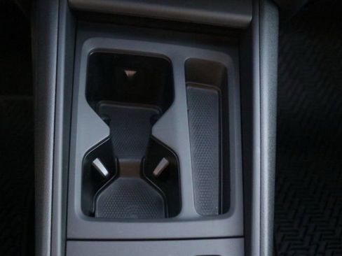 New 2026 Volkswagen Tiguan SE R-Line image 20