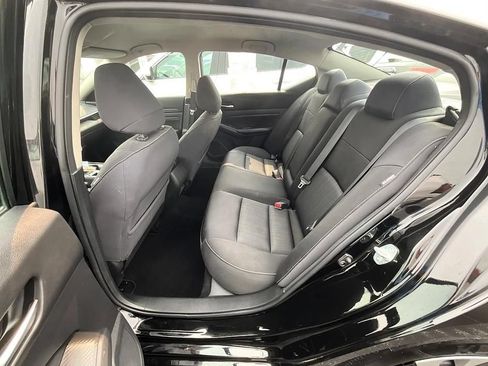 Used 2019 Nissan Altima 2.5 S FWD image 26