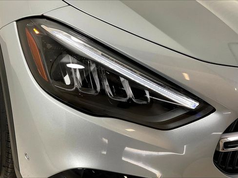 Certified 2026 Mercedes-Benz GLA 250 4MATIC image 32