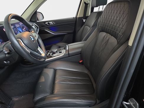 Used 2023 BMW X7 xDrive40i AWD/4WD image 18