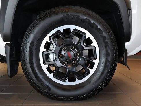 Used 2025 Toyota 4Runner TRD Off-Road Premium w/ Tow Technology Package AWD/4WD image 14
