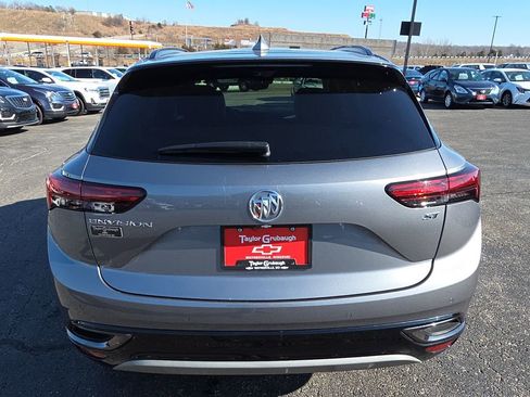 Used 2022 Buick Envision Essence w/ Technology Package II image 7