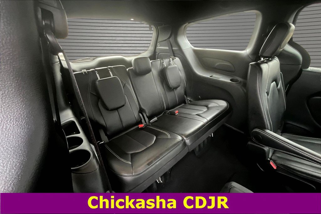 Used 2025 Chrysler Pacifica Select FWD image 24