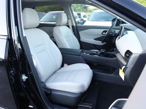 New 2026 Nissan Rogue Dark Armor AWD/4WD image 26