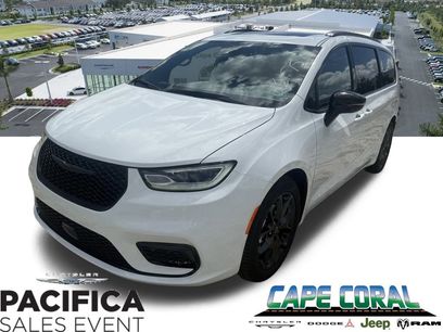 New 2026 Chrysler Pacifica Limited