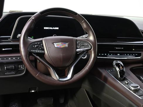 Used 2024 Cadillac Escalade Sport Platinum w/ LPO, ONYX Package AWD/4WD image 12