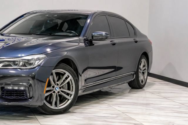 Used 2016 BMW 750i xDrive AWD/4WD image 8