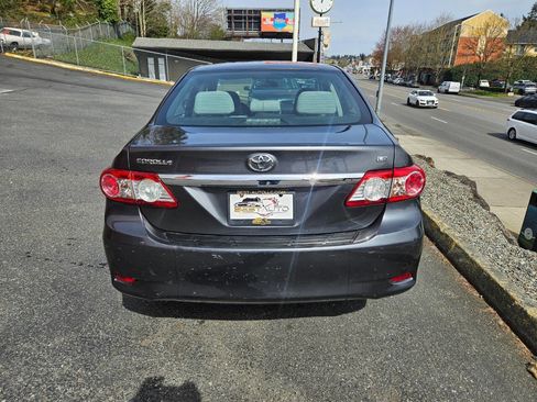 Used 2012 Toyota Corolla LE image 6