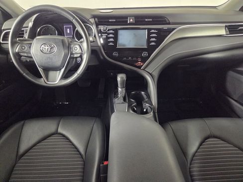 Used 2018 Toyota Camry SE FWD image 25