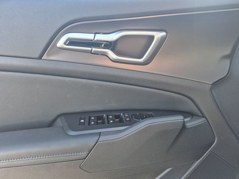 New 2026 Kia Sportage EX image 6