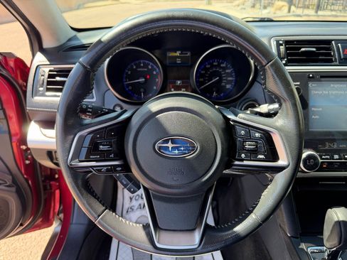 Used 2019 Subaru Outback 3.6R Limited AWD/4WD image 16