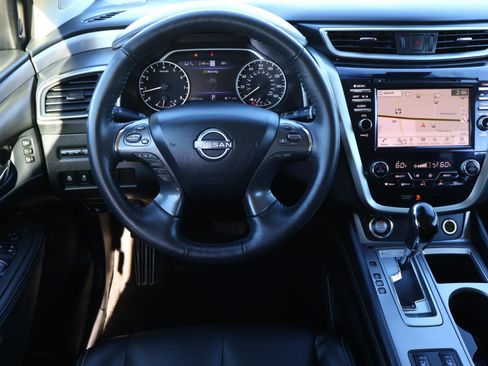 Used 2024 Nissan Murano SL image 9