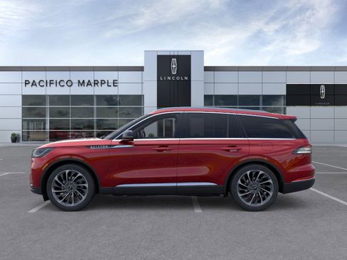 New 2026 Lincoln Aviator Reserve image 3