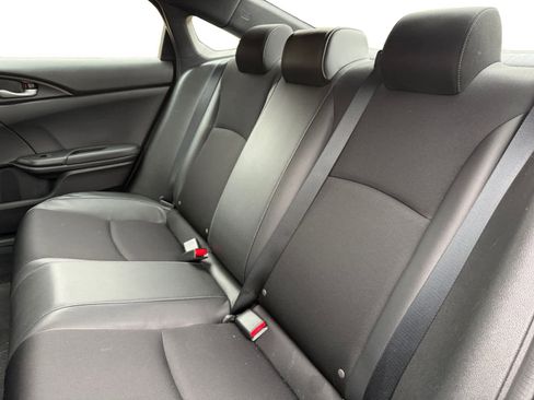 Used 2021 Honda Civic Sport image 13