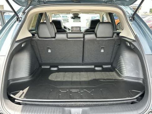 Used 2025 Honda HR-V EX-L image 23
