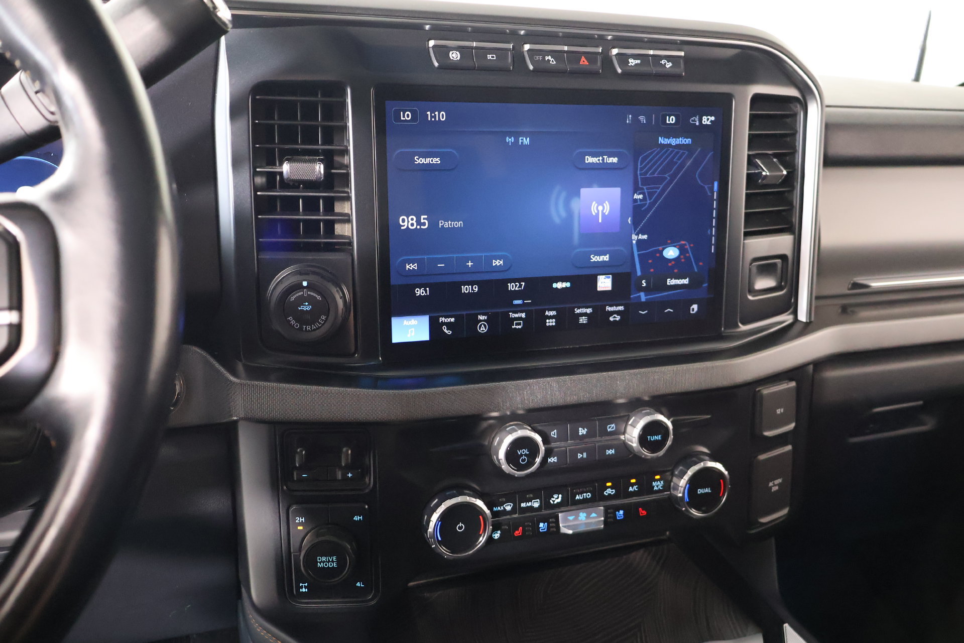 Used 2024 Ford F250 Platinum AWD/4WD image 5