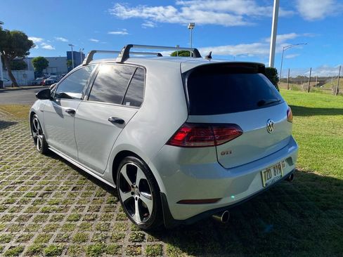 Used 2019 Volkswagen GTI S w/ Driver Assistance Package FWD image 5