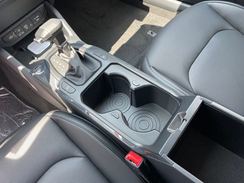 New 2026 Kia K4 EX FWD image 9