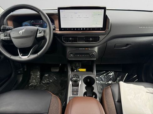 Used 2025 Ford Bronco Sport Outer Banks w/ Outer Banks Tech Package+ image 12