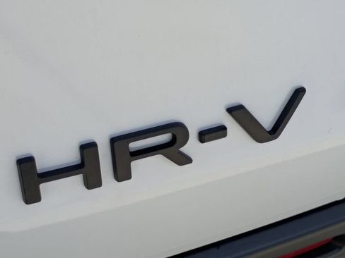 New 2027 Honda HR-V Sport image 11