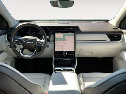 Used 2026 GMC Terrain Denali image 15