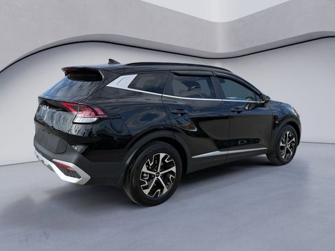 Used 2025 Kia Sportage EX w/ Premium Package image 5