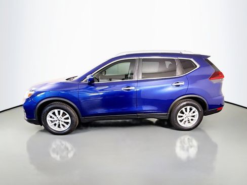 Used 2018 Nissan Rogue SV image 6