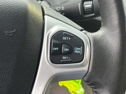 Used 2016 Ford Fiesta SE image 25