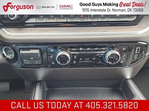 New 2026 GMC Sierra 1500 SLT w/ SLT Premium Plus Package AWD/4WD image 28