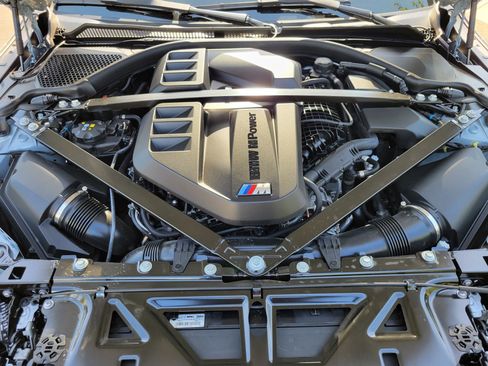 Used 2025 BMW M3 w/ Executive Package RWD image 30
