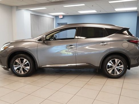 Used 2022 Nissan Murano SV AWD/4WD image 2