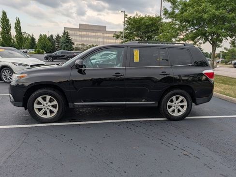 Used 2013 Toyota Highlander SE AWD/4WD image 2