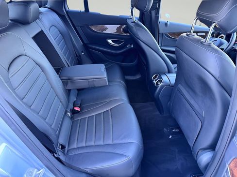 Used 2016 Mercedes-Benz GLC 300 4MATIC image 18