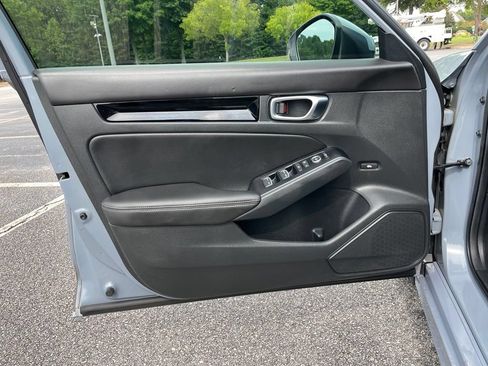 Used 2024 Honda Civic Touring image 23