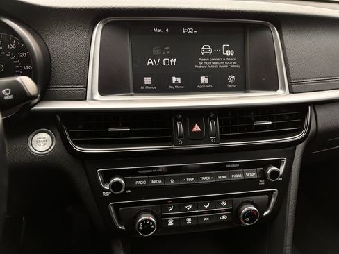 Used 2020 Kia Optima SE image 19