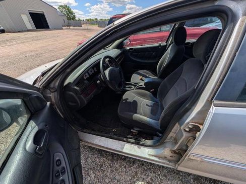 Used 2001 Dodge Stratus SE FWD image 21