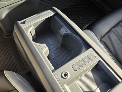 Certified 2024 Kia EV9 GT-Line image 29