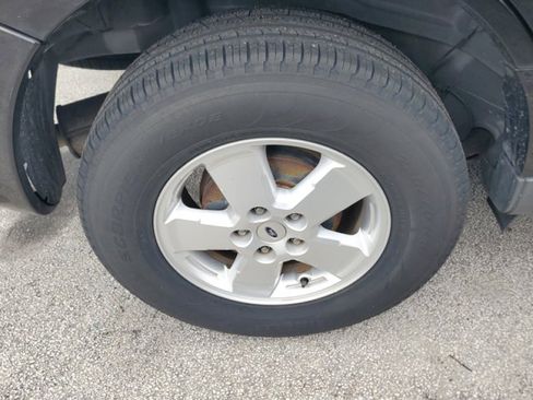 Used 2012 Ford Escape XLT image 9