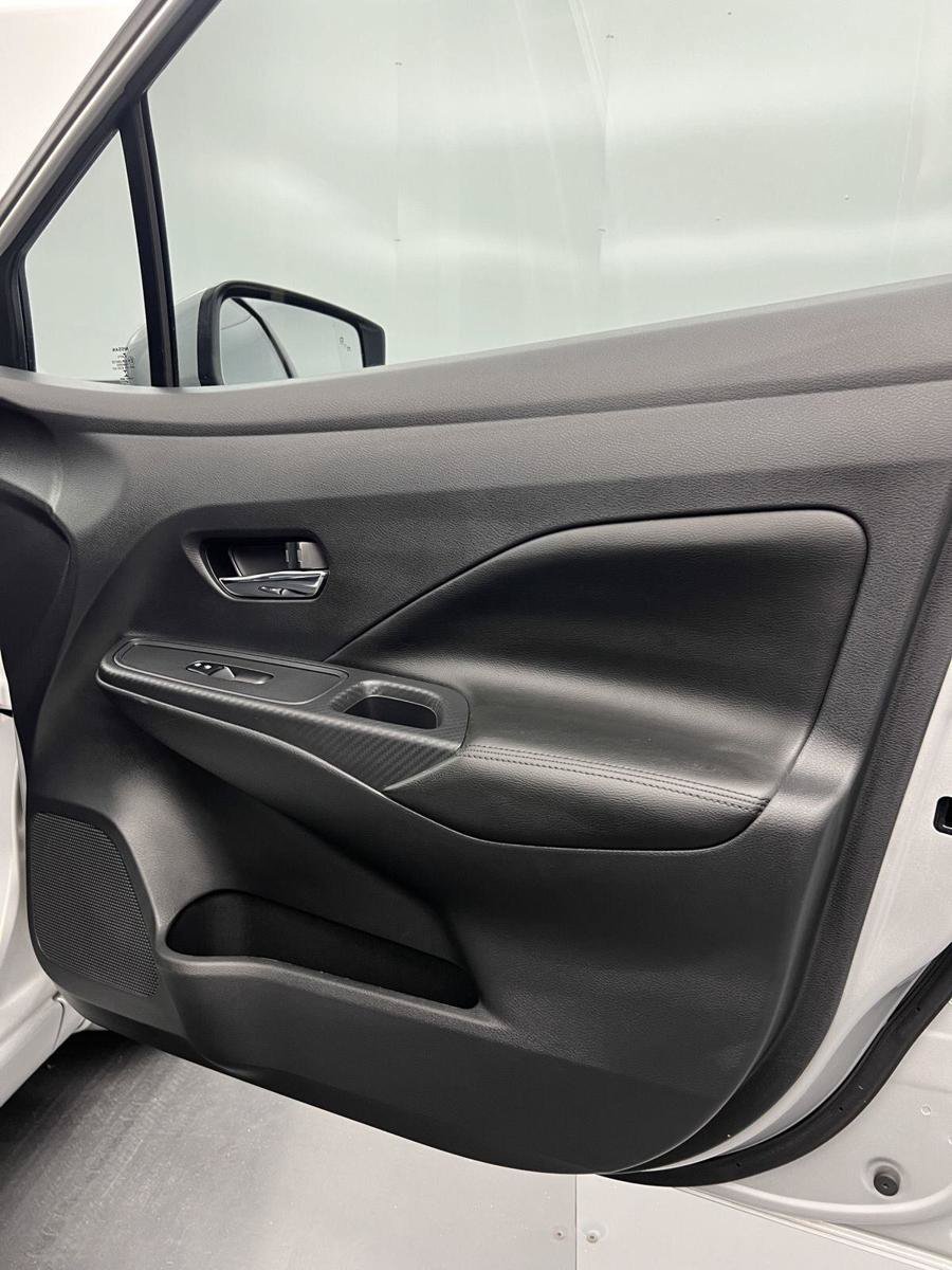 Used 2020 Nissan Versa SV FWD image 37