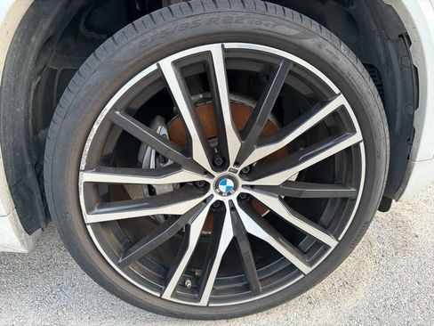 Used 2026 BMW X5 sDrive40i w/ M Sport Package RWD image 5