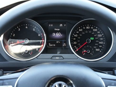 Used 2019 Volkswagen Tiguan S FWD image 9