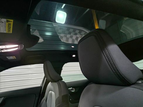 Used 2022 Polestar Polestar 2 w/ Performance Package image 18