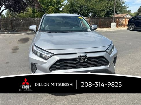 Used 2025 Toyota RAV4 XLE AWD/4WD image 13