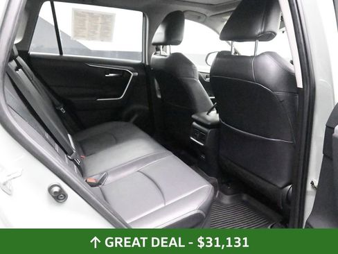Used 2023 Toyota RAV4 XLE Premium image 25