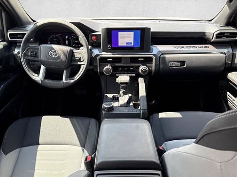 Certified 2026 Toyota Tacoma TRD Off-Road AWD/4WD image 22