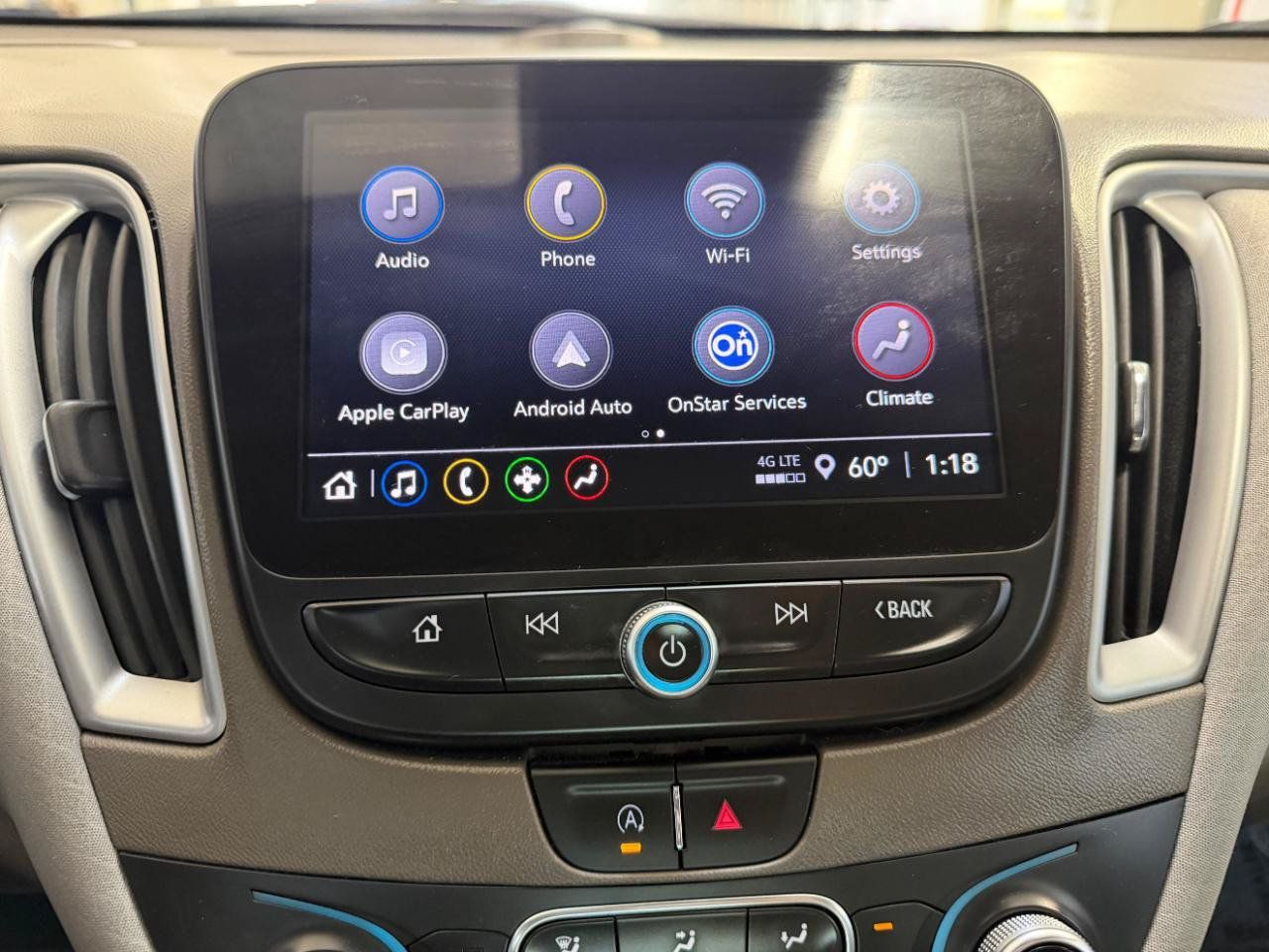 Used 2025 Chevrolet Malibu LT FWD image 34