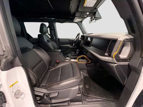 Used 2023 Ford Bronco Badlands AWD/4WD image 25