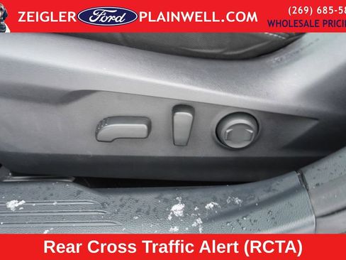 Used 2022 Subaru Outback Premium image 18