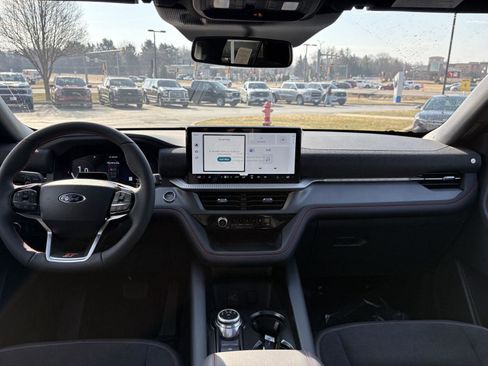 New 2026 Ford Explorer ST image 8